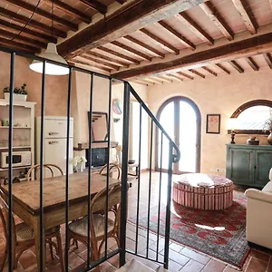 Apartment La Roccaia, San Gimignano